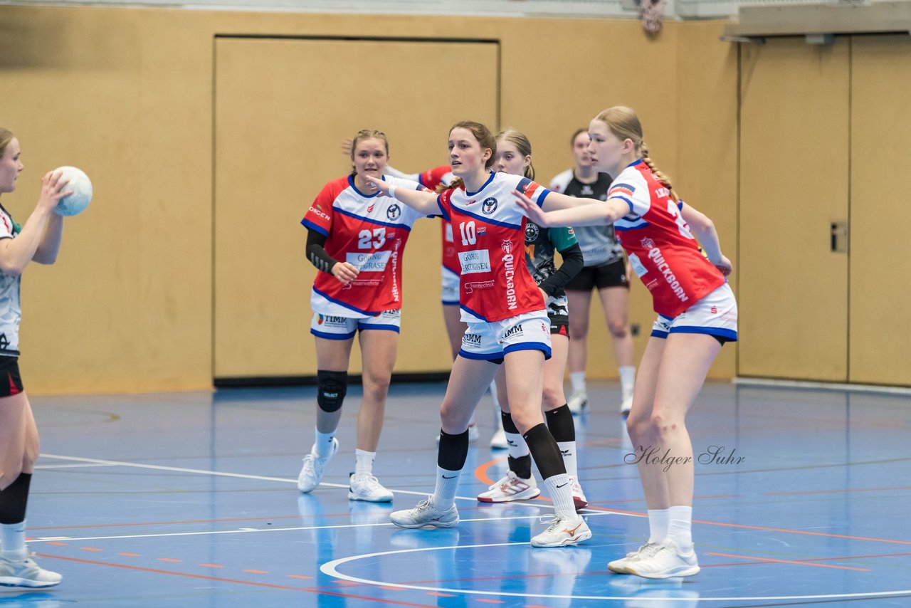 Bild 140 - wBJ HC Quickborn - HSG Tills Loew. : Ergebnis: 19:20